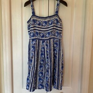 Ann Taylor Loft size 2 blue floral summer dress